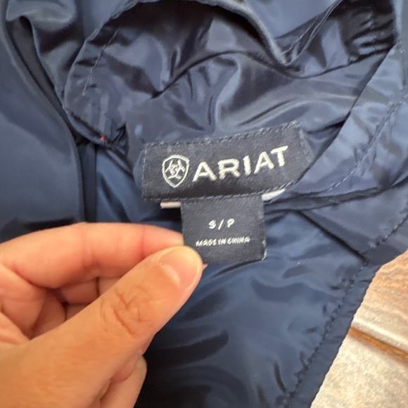 Ariat Equestrian Reversible Vest - Picture 4 of 4